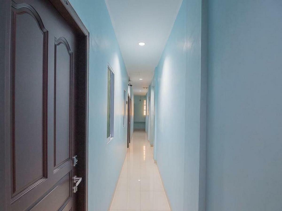 红多兹酒店-近巴淡岛纳格雅城市布道2号 Batam 外观 照片
